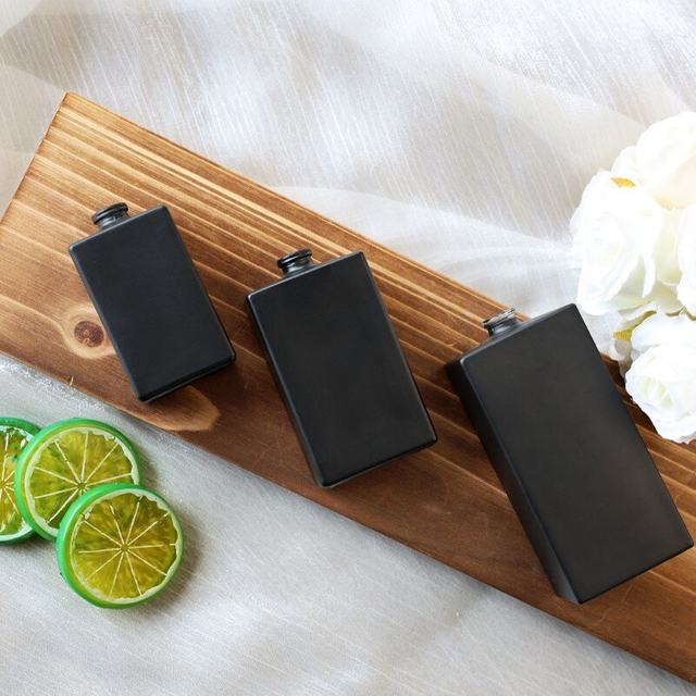 Portable Spray Wholesale 50 ml 100 ml Perfume Bottles Empty Black Color Glass Bottle for Perfume