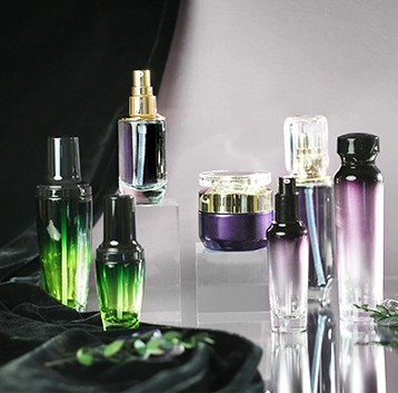 Cosmetic Glass Bottle